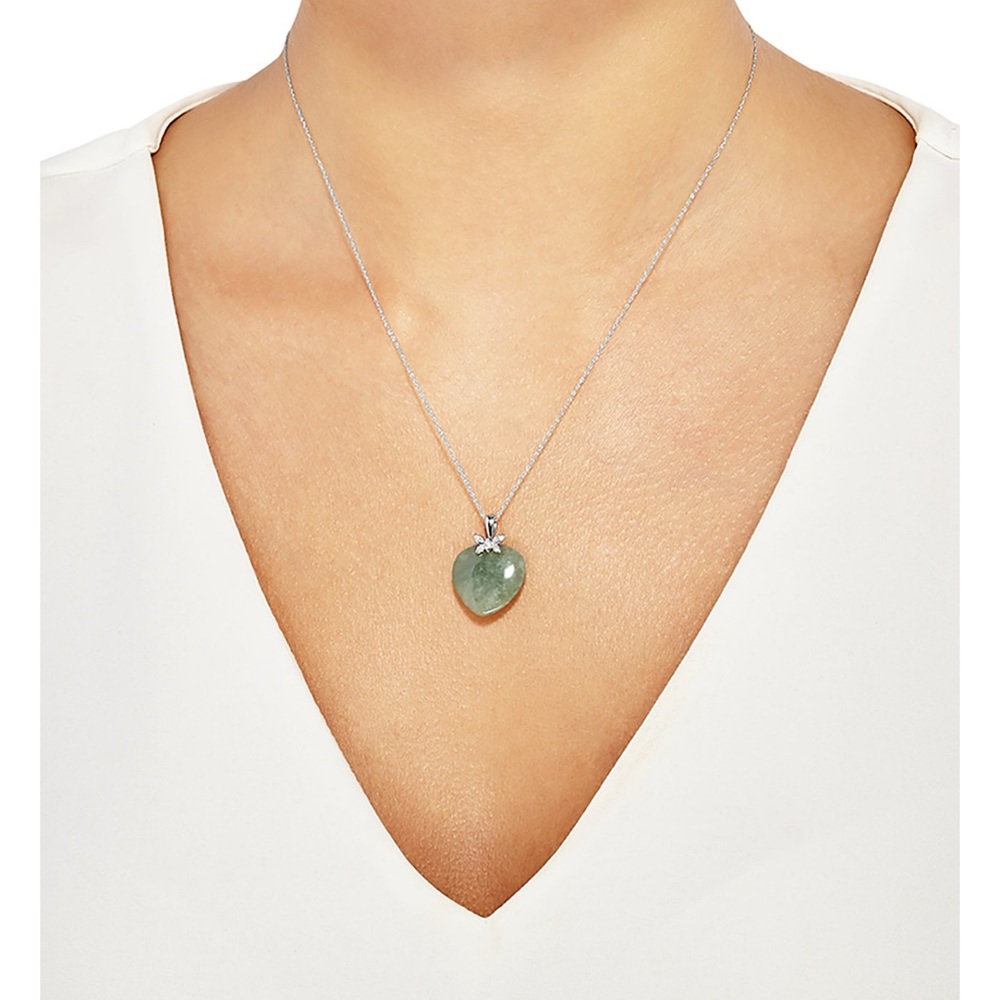 NWOT Jade (19mm) & Diamond Accent Heart 18" Pendant Necklace in 10k Gold
